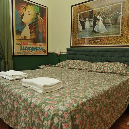 Гостевой дом Vacanze Romane 2 3*
